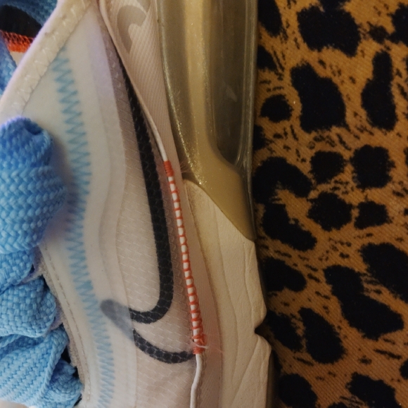 Nike White and Blue Sneakers with Chunky Sole - Picture 2 of 12